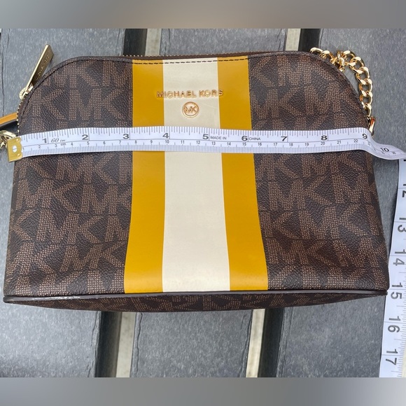 Michael Kors Bag,Michael Kors Brown and Yellow Crossbody Bag. - Picture 7 of 8